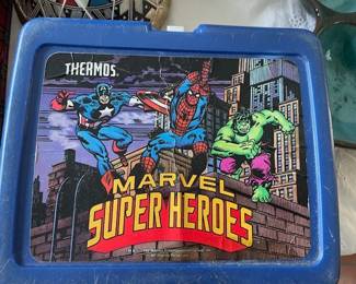 Marvel Super Heroes lunch box (no thermos).