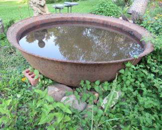 54" cast iron sugar kettle