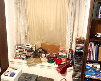 TRAIN SET, MINI REMOTE HELICOPTERS AND MORE.