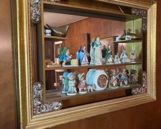PICTURE FRAME CURIO MIRROR.