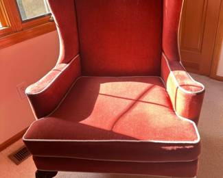 High back accent chair