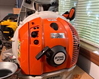 Stihl BR 600 - Backpack Blower