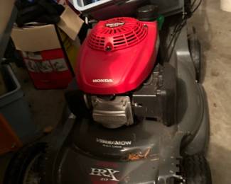 Honda HRX 217 VersaMOW 4 in 1 System - lawn mower