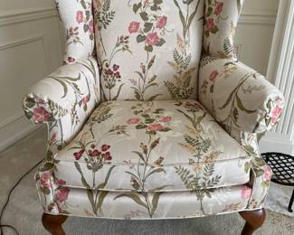 Accent chair