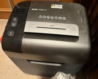 Royal 1630mc shredder