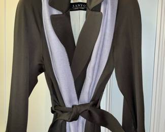 Parrot River, scarf.  Carol Cohen. Sanyo