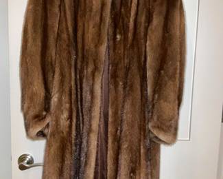 Mink Coat, Natural Lunaraine  Mink Coat.  Size M
