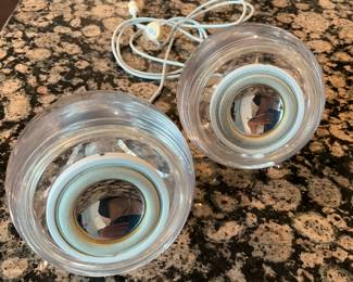 Apple Pro, speakers. Harmon Kardon