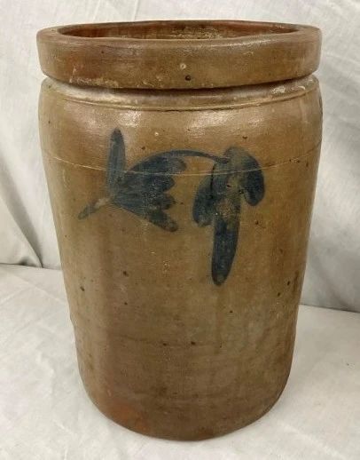 2G. VA POTTERY JAR W/ BLUE COBALT