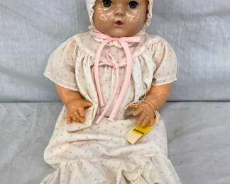 EARLY BABY DOLL W/CLOSING EYES