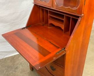 DROPFRONT DESK INSIDE VIEW