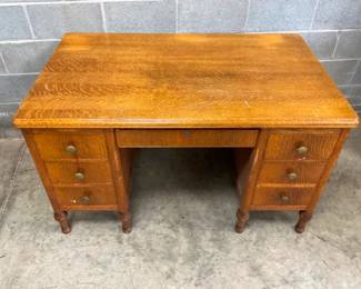 MEASURES 52X30X32