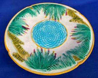 12IN MAJOLICA PLATE