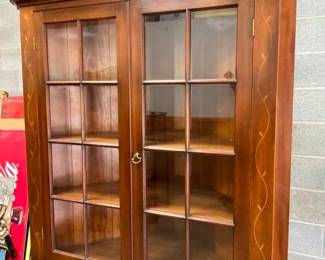 16 PANE INLAID CORNER CABINET