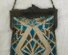 EARLY MANDALIN MESH PURSE