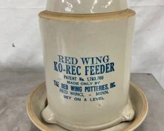 EARLY RED WING STONEWARE FEEDER