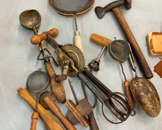 EARLY KITCHEN WARE