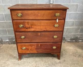 WALNUT 4 DRAWER CHEST
