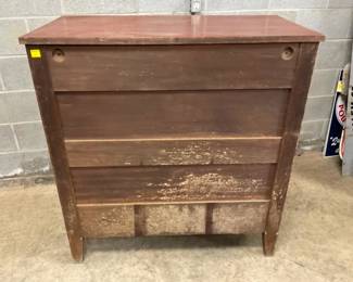 BACKVIEW EARLY EMPIRE CHEST