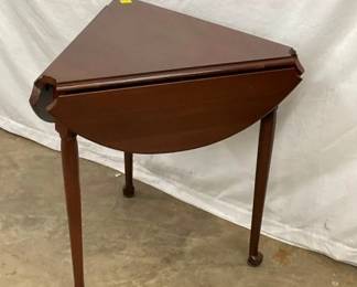 MEASURES 31X25