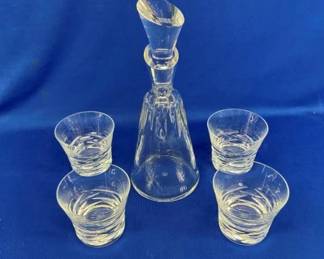 BACCART DECANNER SET W/ GLASSES