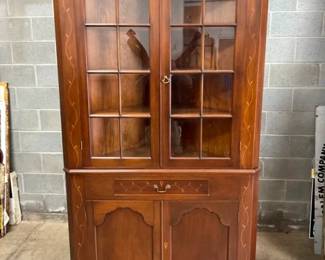 VA HOUSE 16 PANE CORNER CUPBOARD