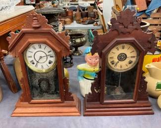 VINTAGE MANTEL CLOCKS