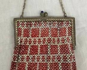 EARLY MANDALIN MESH PURSE