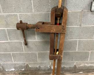 PRIM. BROOM MAKERS VICE
