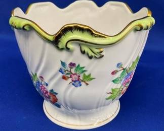 HEREND CHINA VASE 7X6