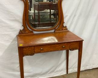 LADIES OAK VANITY W/ MIRROR