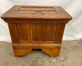 EARLY OAK ICE BOX