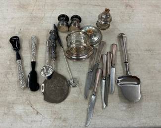 35.9 OZ VARIOUS SILVER PIECES
