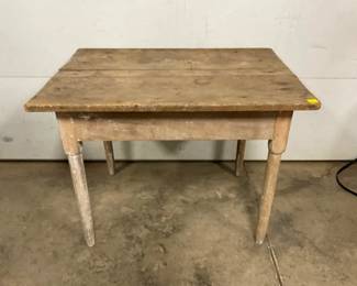 EARLY 3 BOARD TOP FARM TABLE