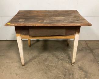 PRIM. TABLE W/ DRAWER