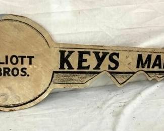 WOODEN ELLIOTT BROS KEYS TRADE SIGN