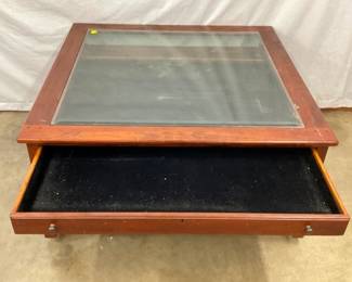 DRAWERS MEASURES 40X40X18