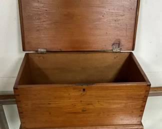 INSIDE VIEW NICE CHEST