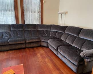 Comfortable Pit Group Sofa