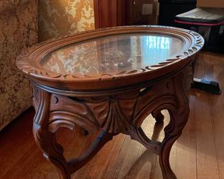 Oval Victorian Style Table with carved Angel And Removable Glass Tray