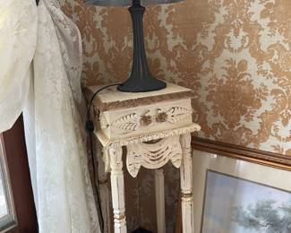 Wood carved pedestal with frosted lamp 