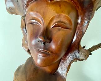 up close of carved bust