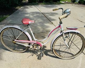 Vintage Ladies Schwinn Bike 
