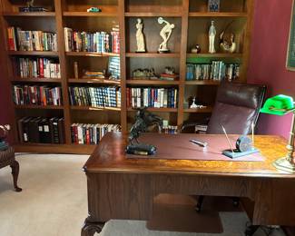Desk, Books 