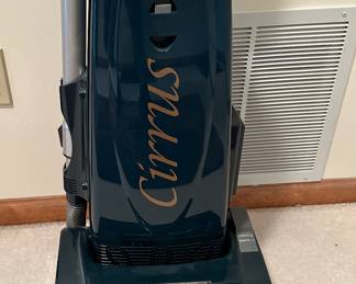 Cirrus Vacuum 
