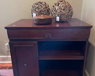 Solar lighted grapevine ball