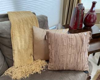Throw Pillows