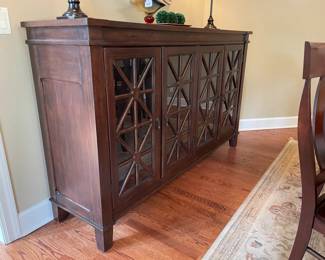 Hekman entertainment console