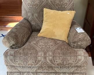 Ethan Allen Devonshire swivel glider chair