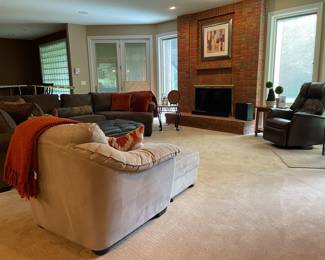 Boston Leather Power Recliner, Pottery Barn 